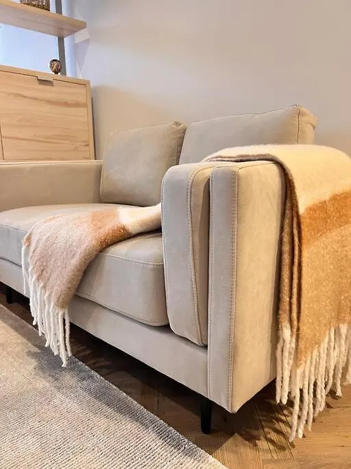 Cityscape Haven: Stylish Studio Le Cap Appartement